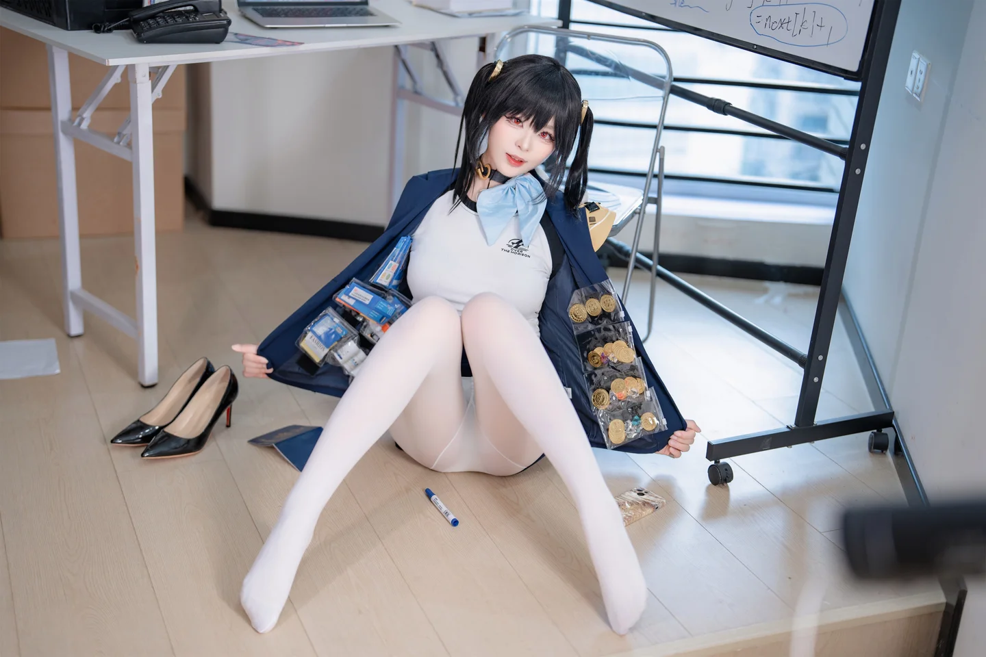轩萧学姐 - No.083 索拉 [50P-158MB] tg@simisebaisi 【丝足阁】032.webp